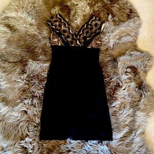 Adrianna Papell black cocktail dress . Size 6